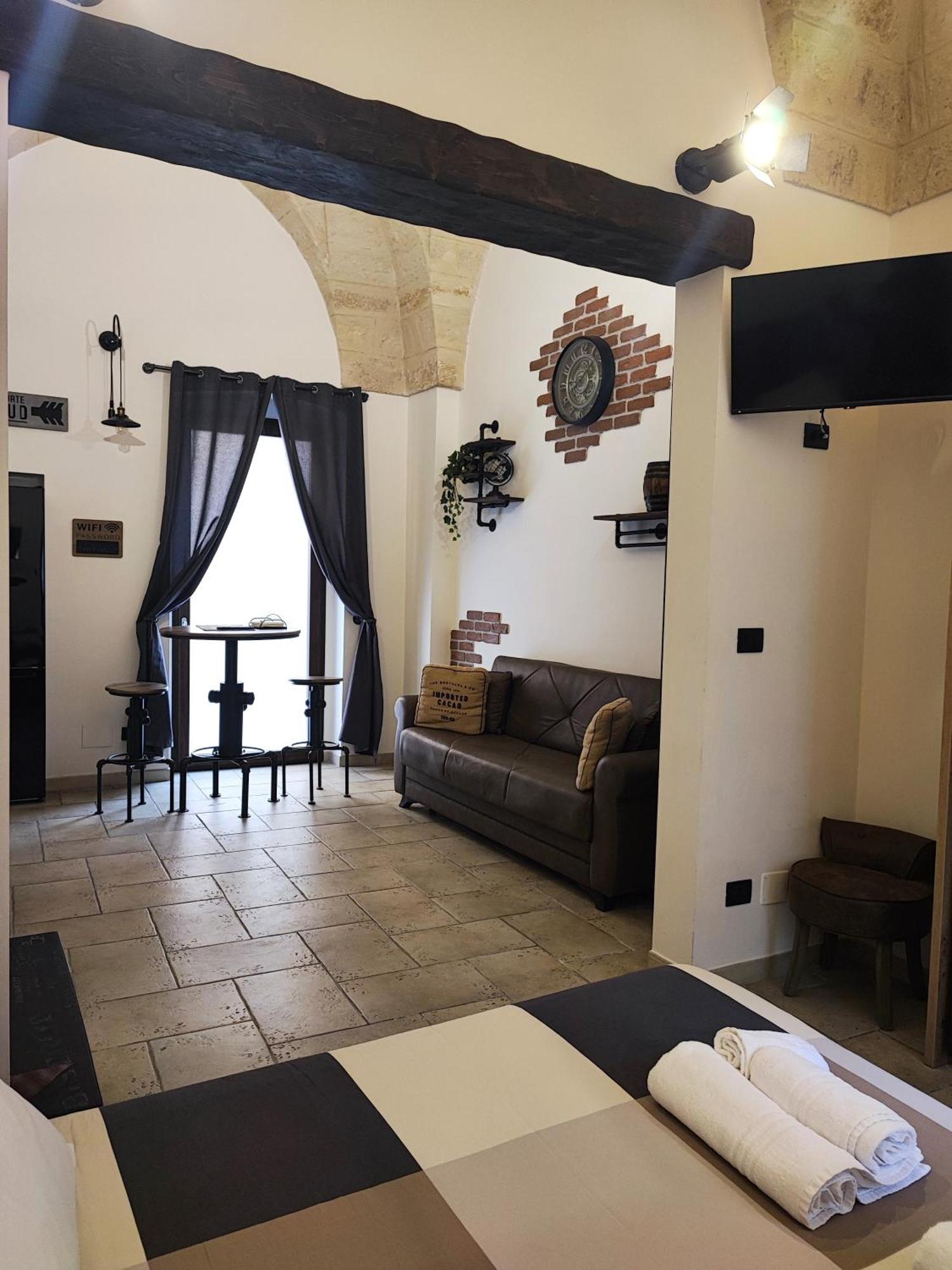 Appartamento Loft Porta Sud Brindisi Esterno foto